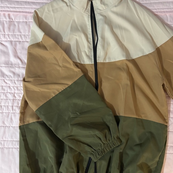 Colorblock light Jacket - Picture 3 of 4